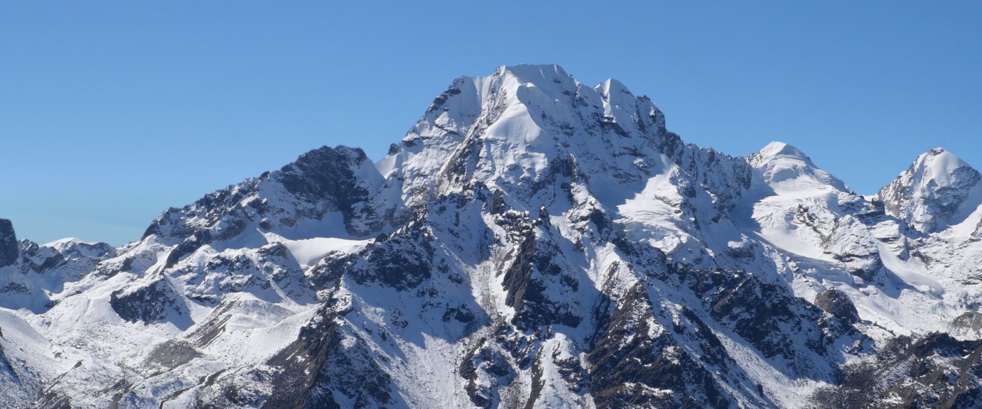 Vallée du Langtang vue depuis un sentier de trek au Népal