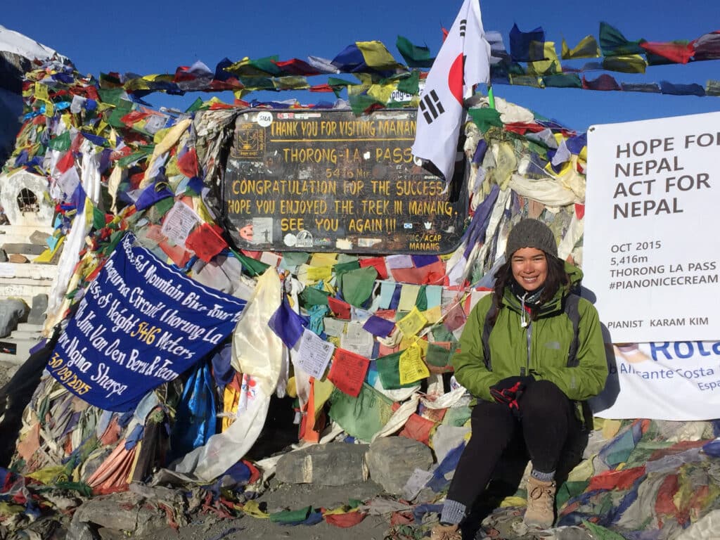 thorong la pass sur le tour des annapurna au nepal